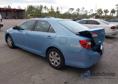 2012 Toyota Camry Le z USA, uszkodzony, nr VIN 4T1BF1FK8CU517092